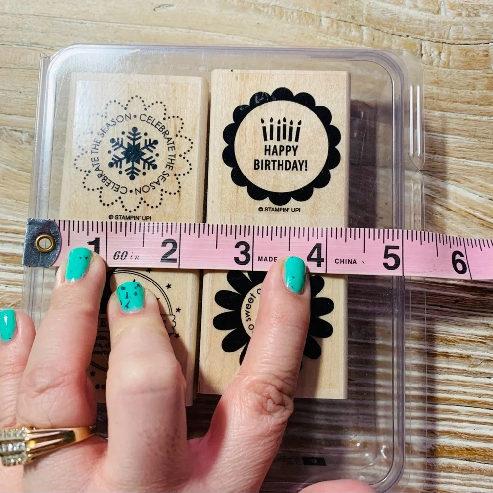 NIB Stampin Up So many Scallops stamps card making. Copy